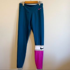 Nike Dri-Fit retro style leggings